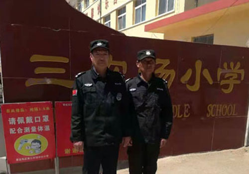 曹妃甸78所學(xué)校保安工作照